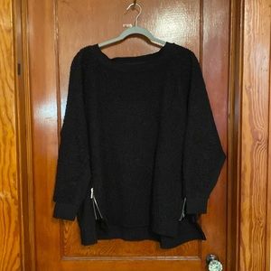 Womens 1X MTA Sport top. Excellent condition.